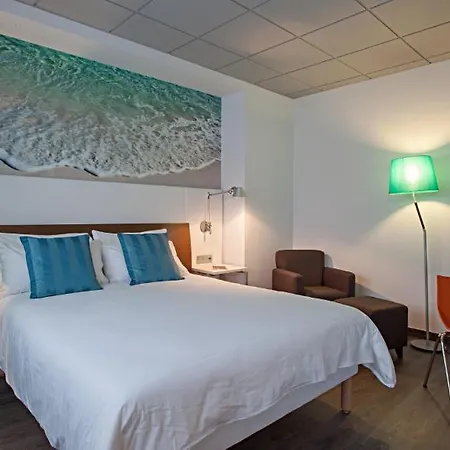 Ibis Styles 4* A Coruña