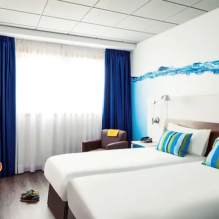 호텔 Ibis Styles 4*