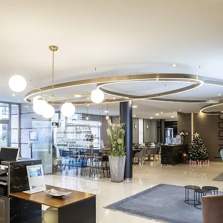 Ibis Styles Hotel 4*