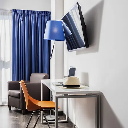 Ibis Styles 4* A Coruña