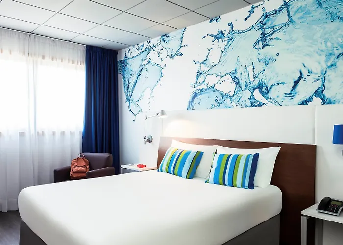 호텔 Ibis Styles 4*