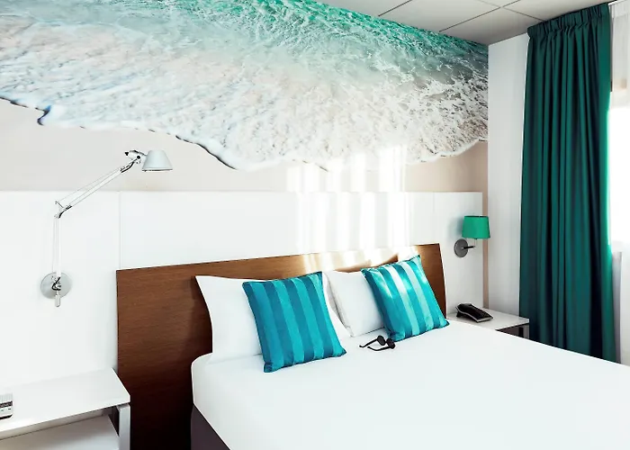 호텔 Ibis Styles 4*